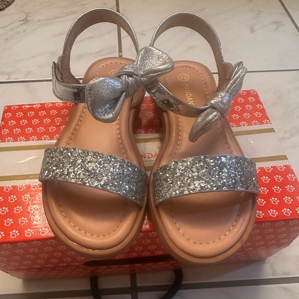 Silver Flat Sandals ( kids)